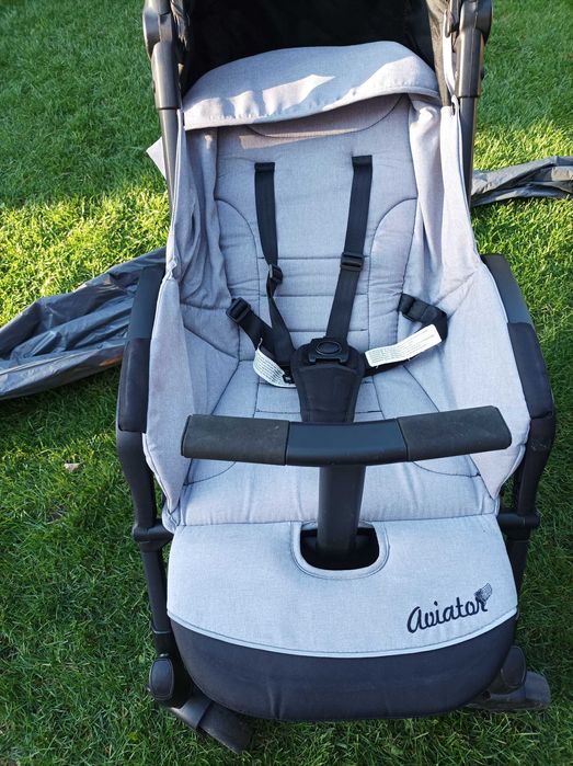 wózek spacerowy prawie nowy