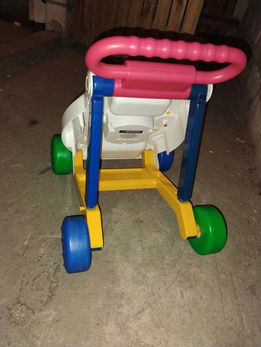 Chodzik jeździk Pchacz do nauki chodzenia Fisher Price