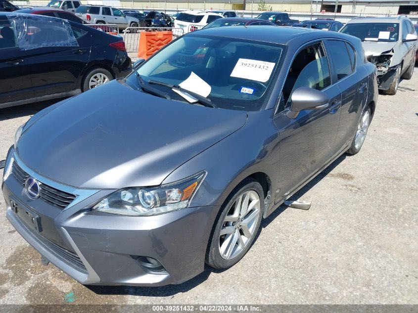 Lexus CT 200H 2015