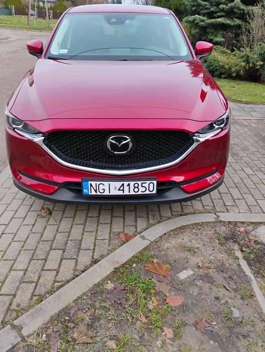Mazda CX-5 Mazda z bardzo małym przebiegiem w pięknym kolorze Soul Red