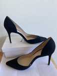 Black heels pra despachar