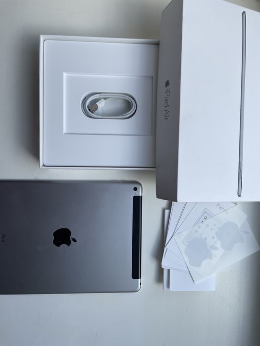 Ipad air 2 64gb Cellular + стилус