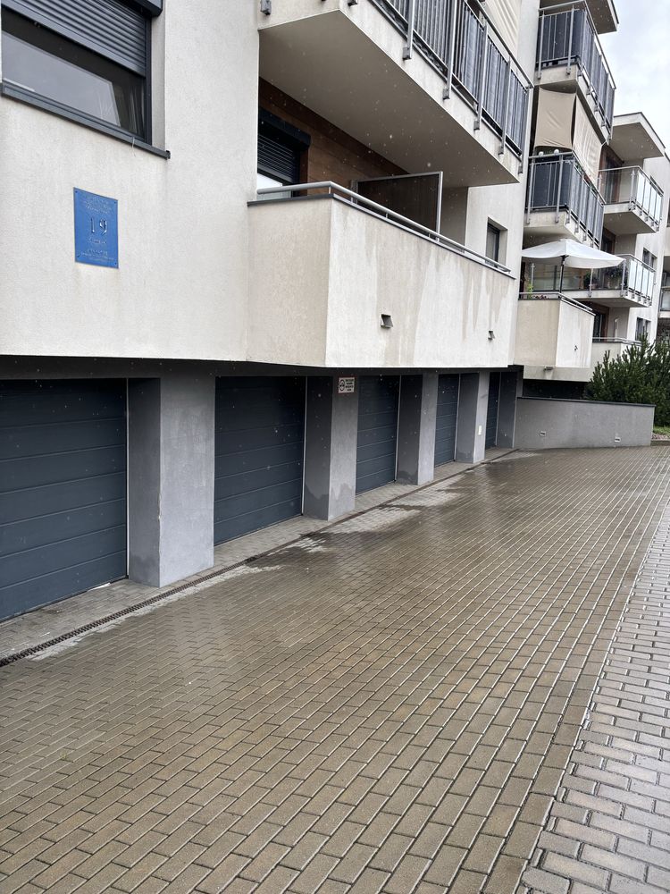 Sprzedam garaz 22m2