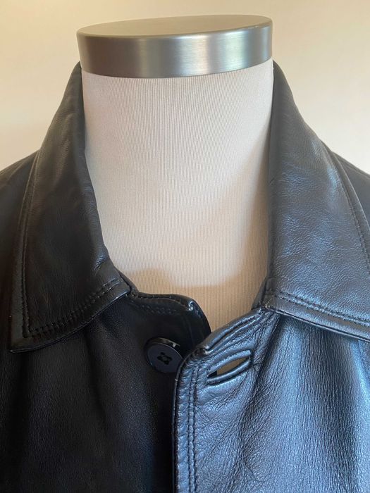 Casaco em couro preto 2