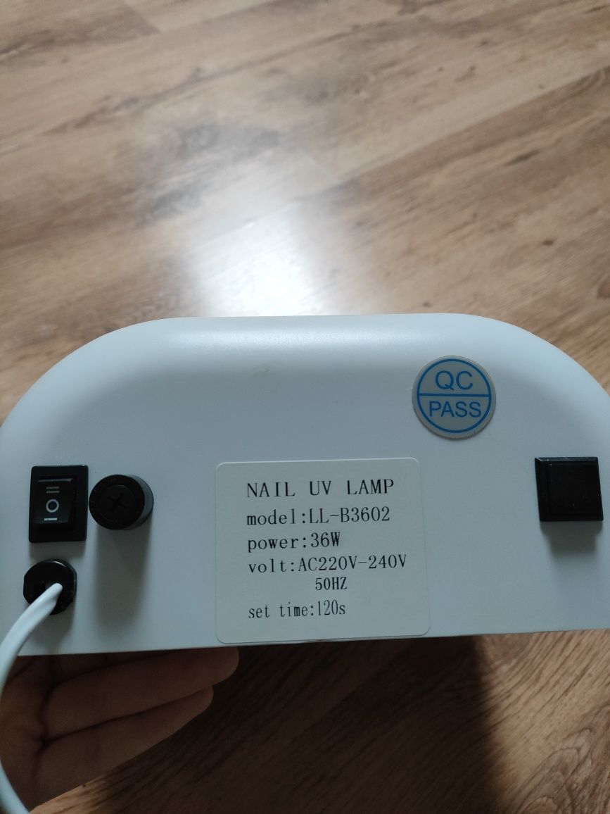Lampa do paznokci UV