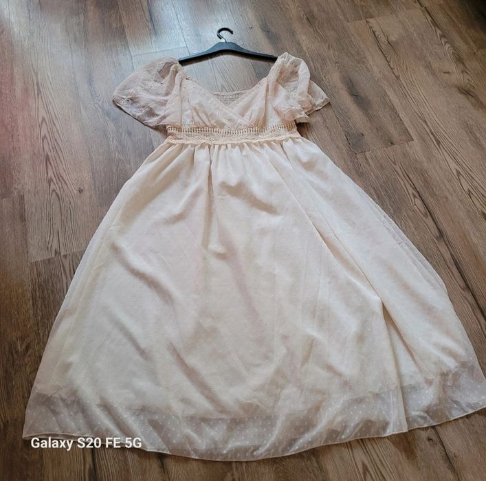 Szyfonowa, koronkowa sukienka plus size