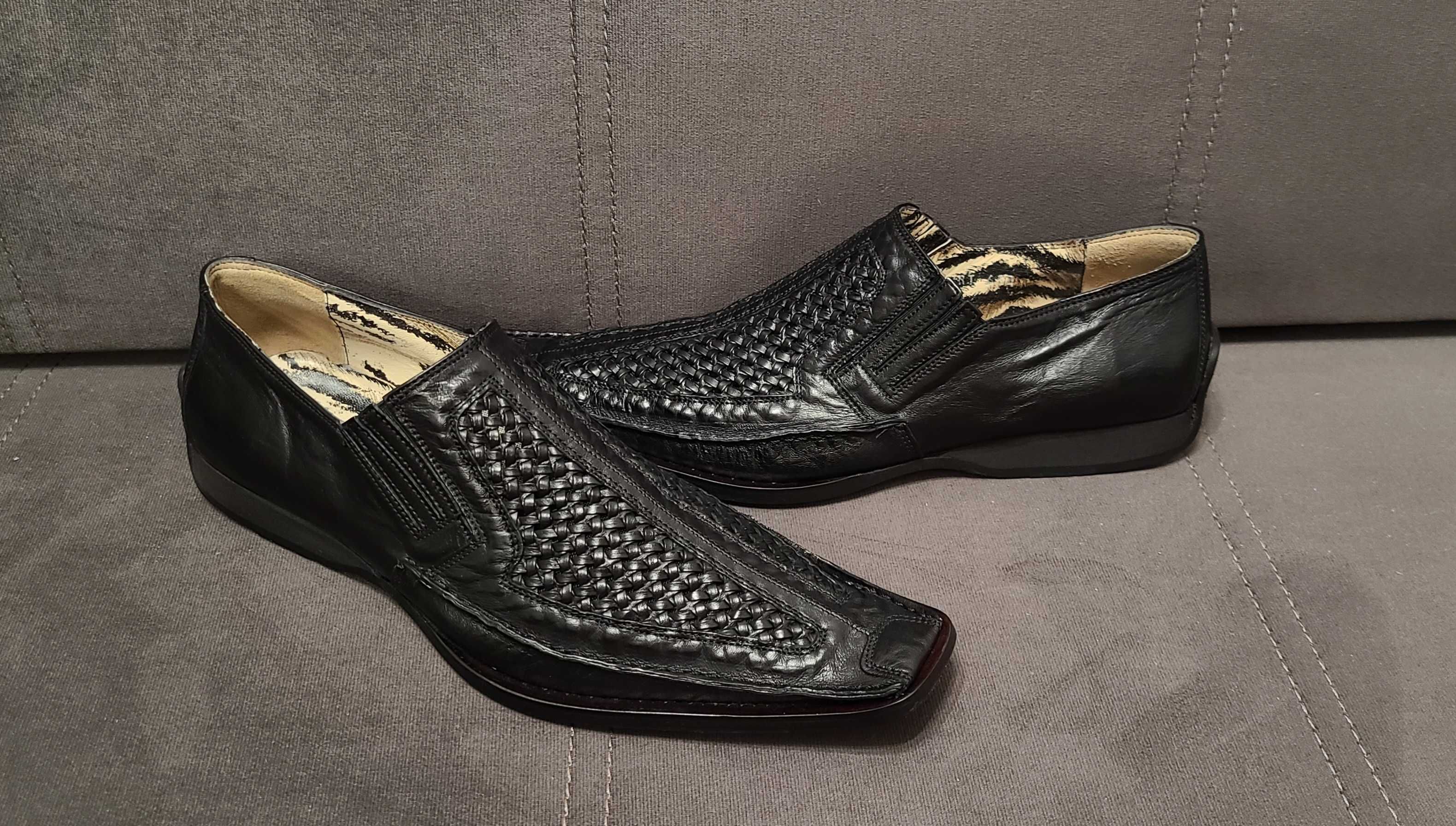 Елітні чоловічі туфлі від дорогого італійського бренду CARLO BOTRINI
