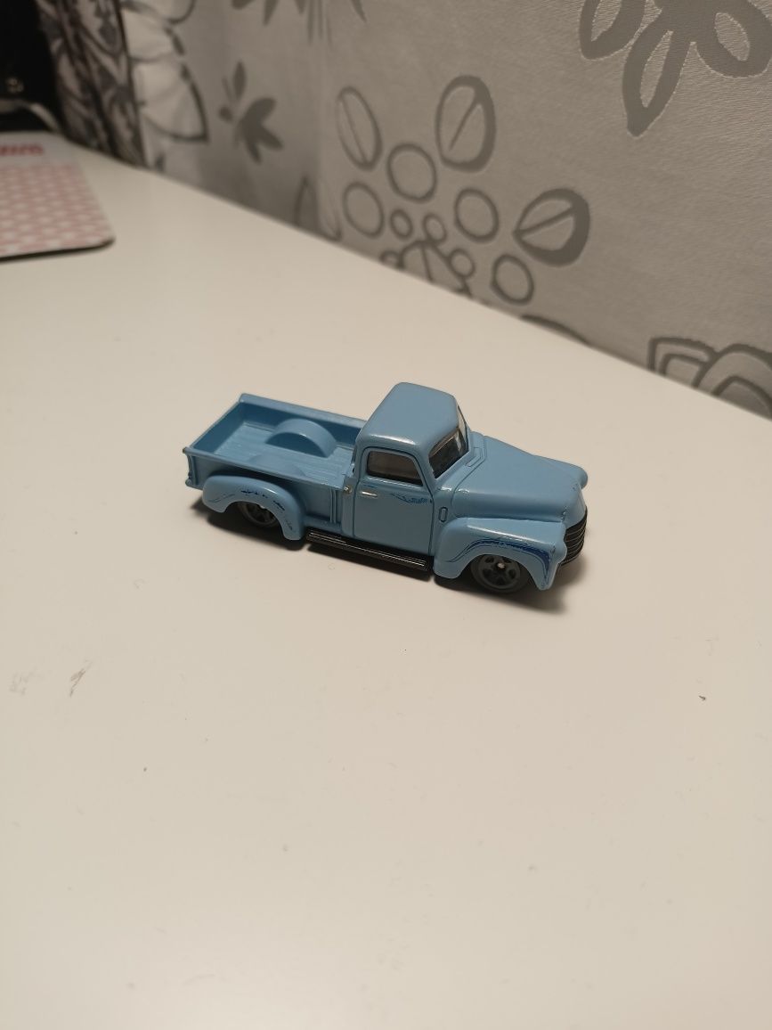 Auto samochód hot wheels