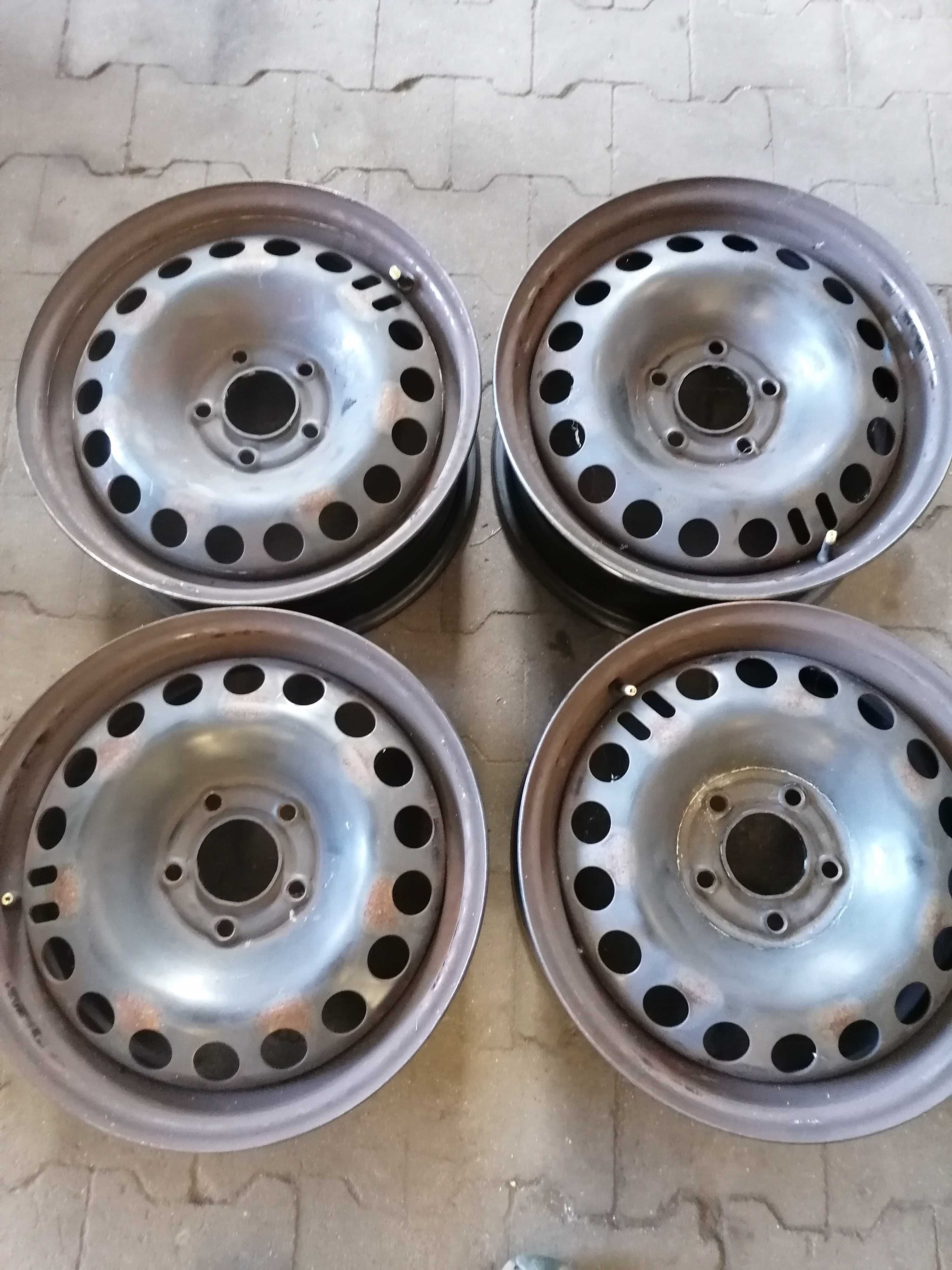 felgi stalowe opel 5x115 6,5j et 41 komplet