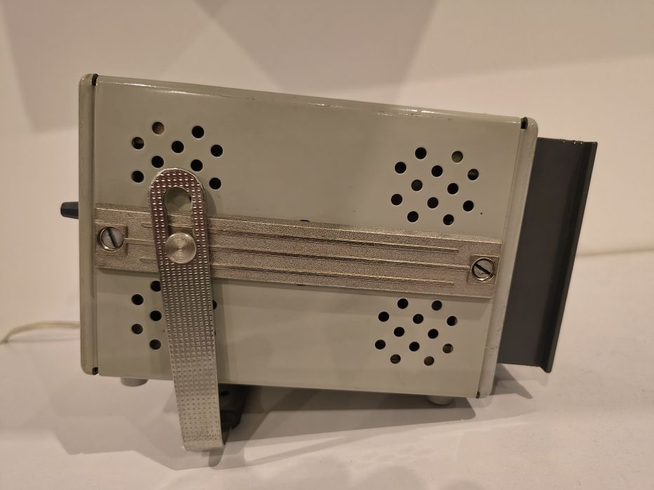 Oscyloskop radziecki PRL