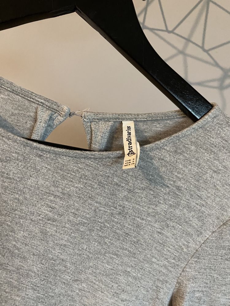 Sukienka Stradivarius, falbanka szara roz. S