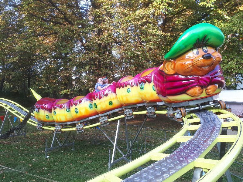 Wesołe miasteczko,Lunapark,Karuzele,Euro bungee,dmuchańce,automaty