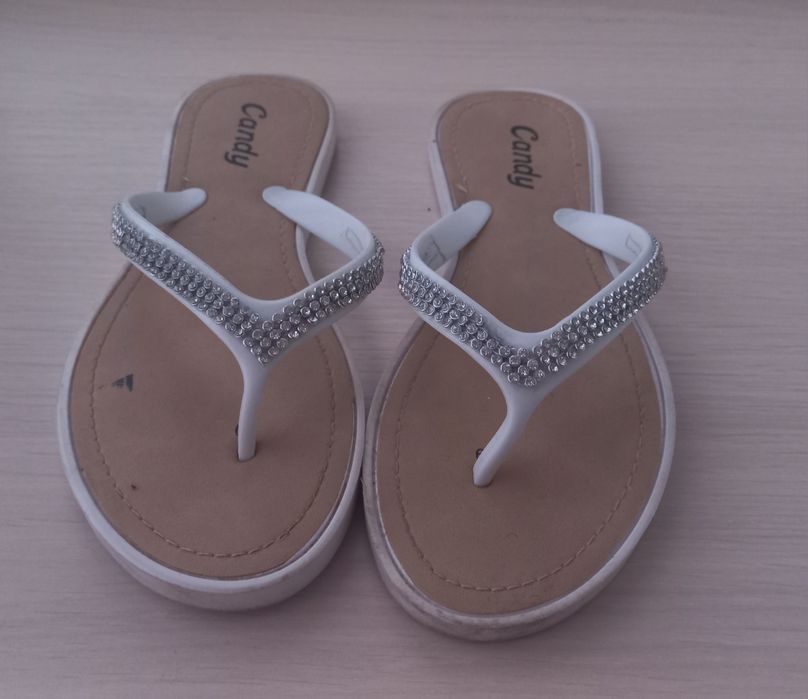 Вєтнамки жіночі р. 39