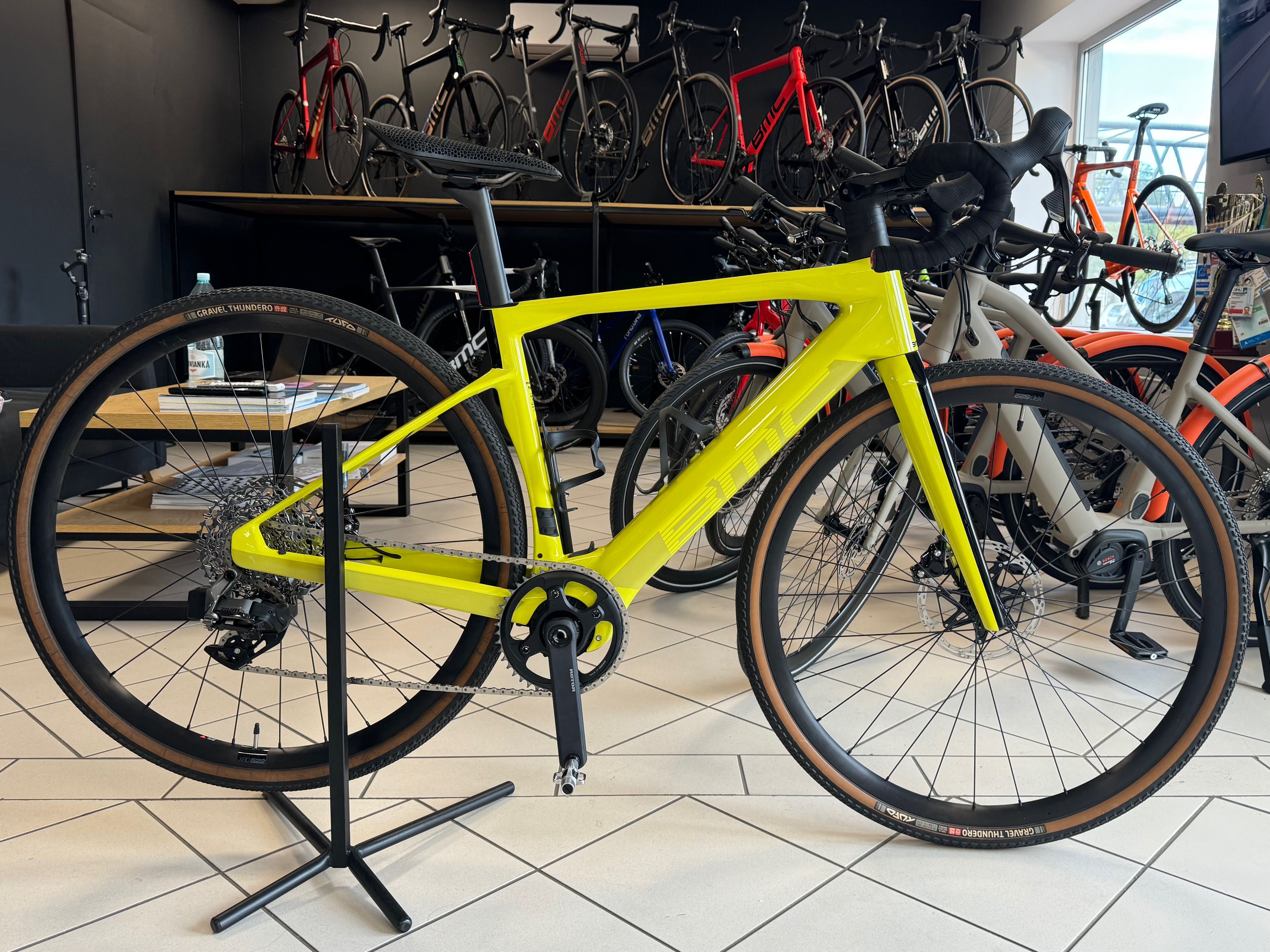 ebike carbon BMC Roadmachine 01 AMP X two 51 elektryczny Sram eTap AXS