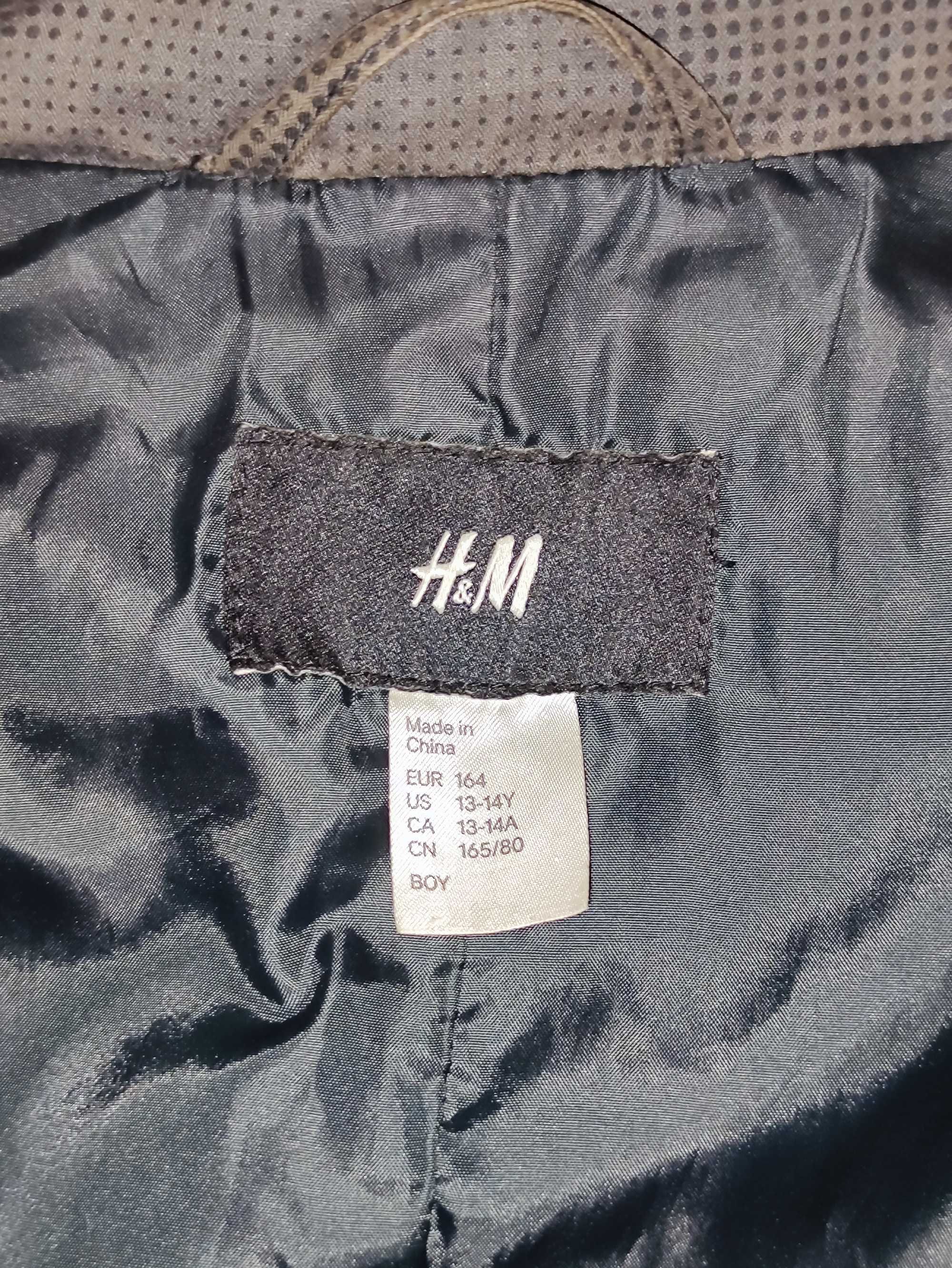 Kurtka lekka, prześciowa H&M.