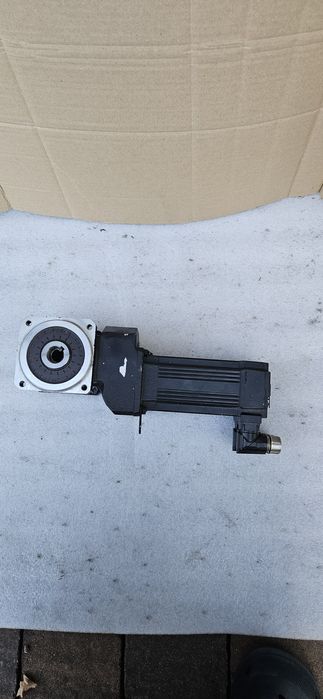 Sew servomotor. BSAF202 CMP50S/BK/PK/RH1M/SB1