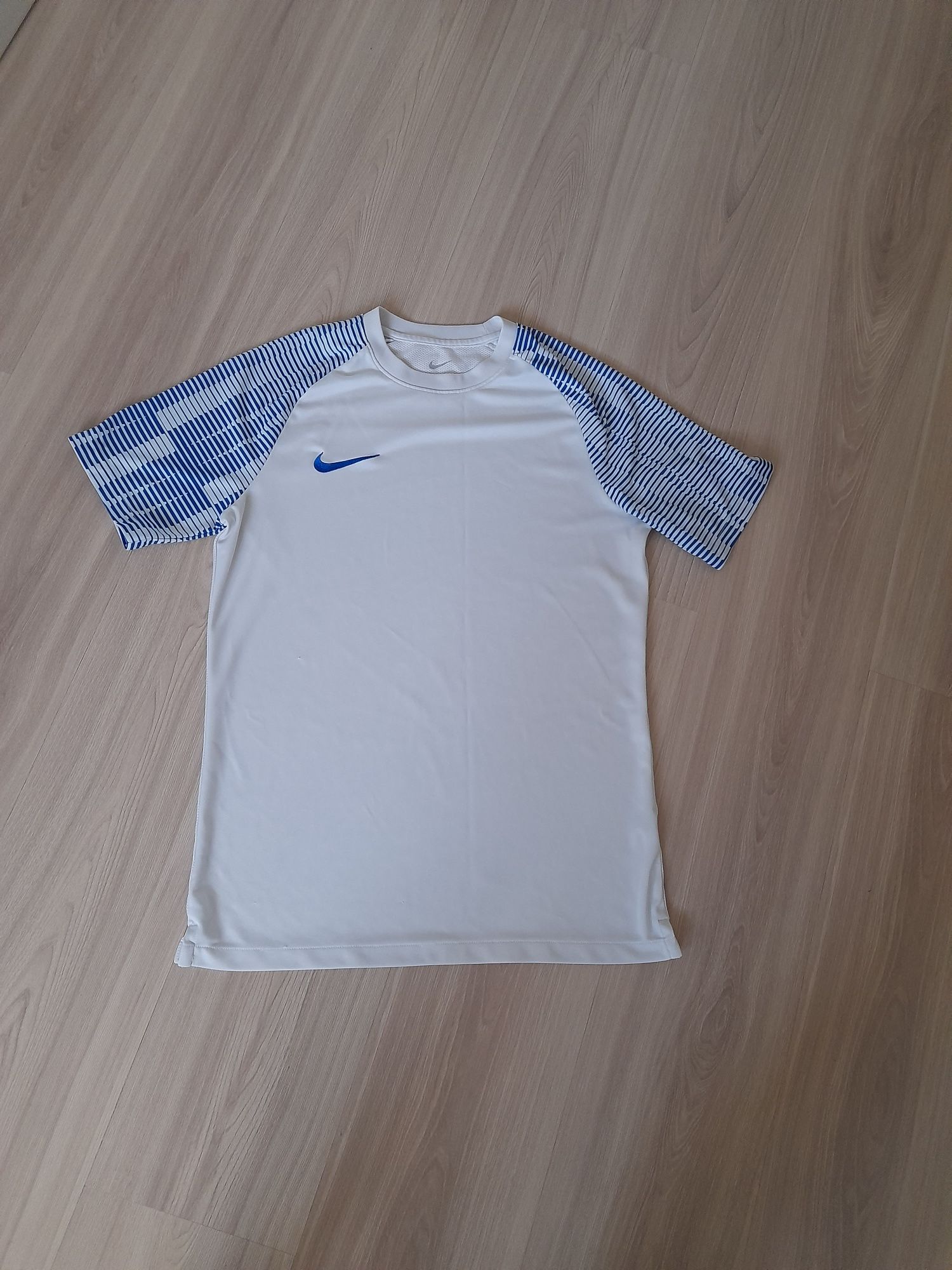 Koszulka, T-shirt Nike Dri Fit rozmiar M