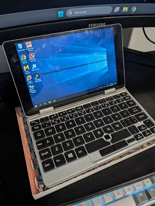 One mix 1s x360 umpc