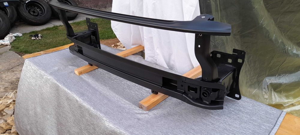 Belka zderzaka przedniego wzmocnienie VW Polo VI