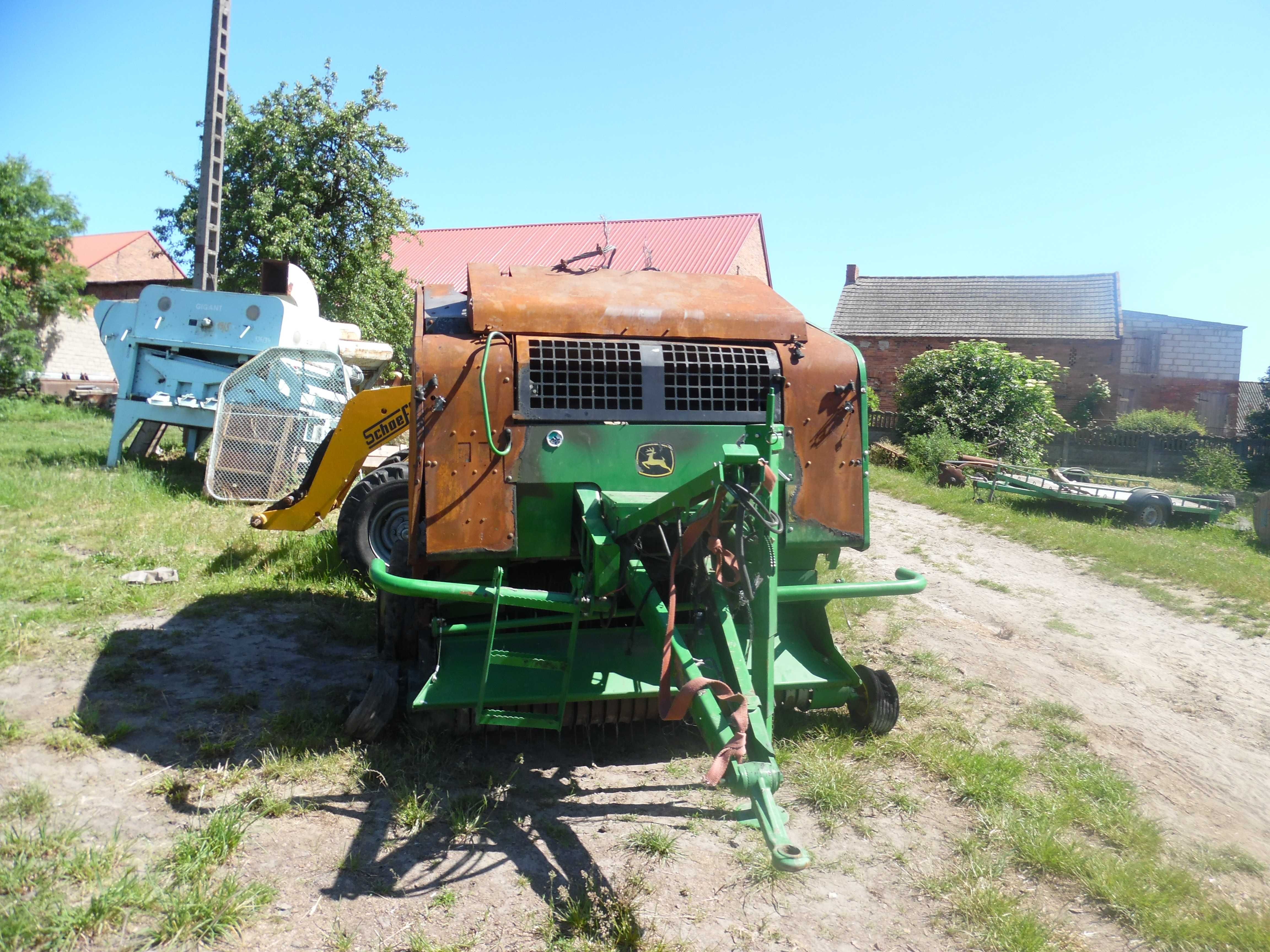 Prasa Jon Deere 623