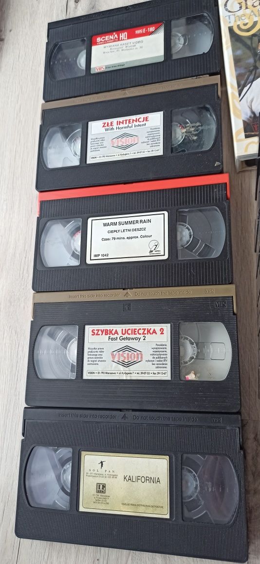 Vintage kasety VHS filmy. Cena 5 zł sztuka