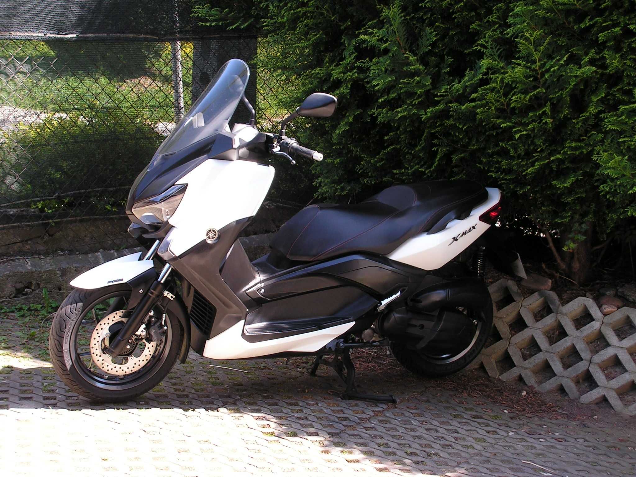 YAMAHA Xmax 125 . ABS WTRYSK  2015r. x max Nmax piaggio xevo x9 x8 mp3