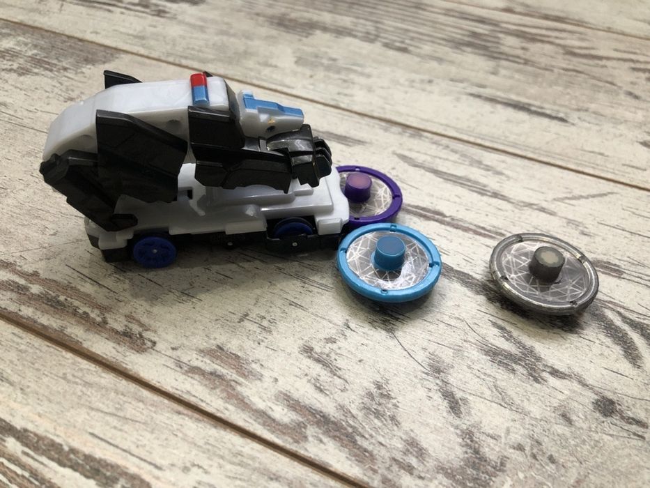 Скечерс машина