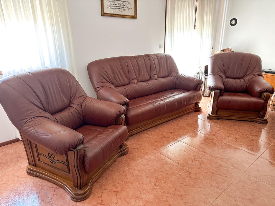 Vendo sofas, com pouco uso!