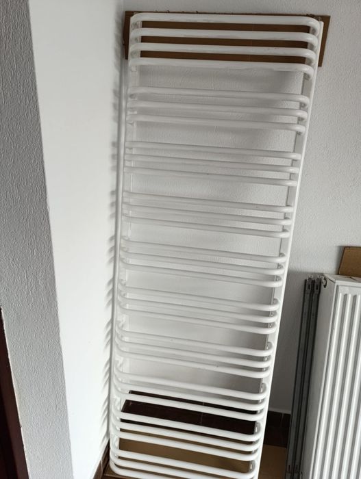 Grzejnik łazienkowy pokojowy panelowy