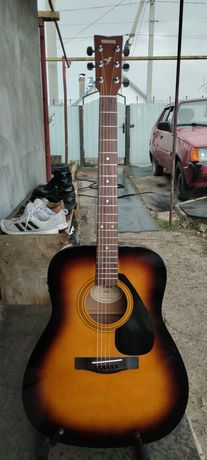 Продам электроакустическую гитару YAMAHA F-310