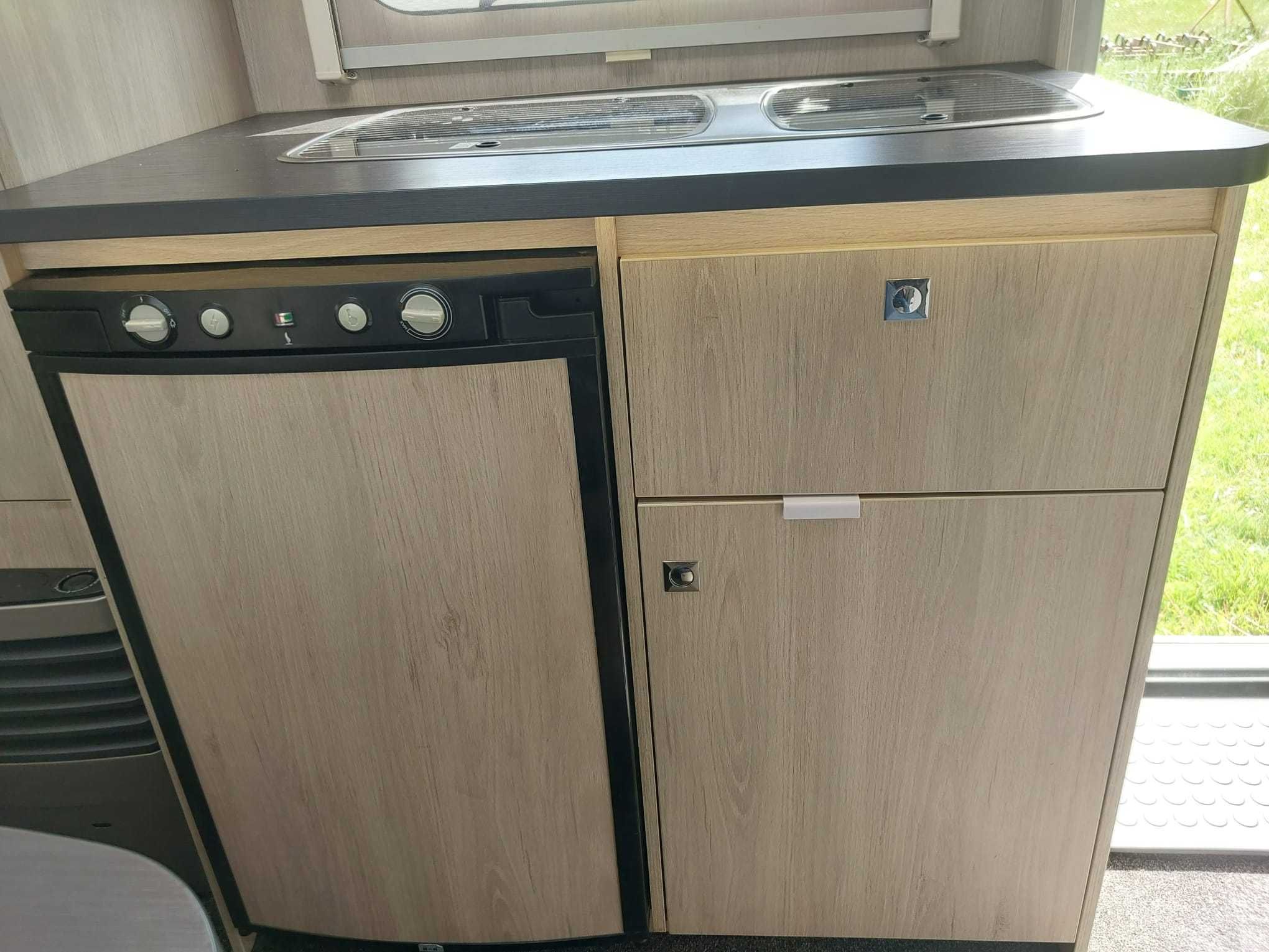Przyczepa kempingowa - wynajem, 6 osób, klima, mover, niskie DMC