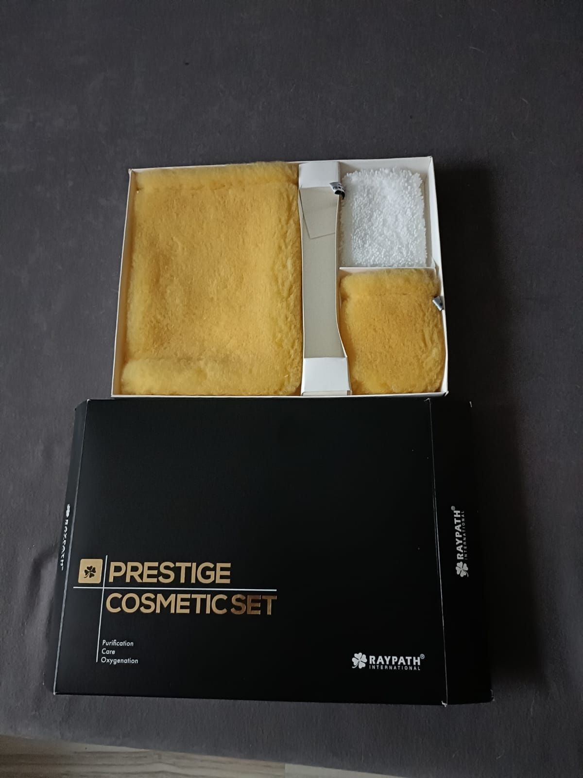 Zestaw do pielęgnacji twarzy i ciała Raypath Prestige Cosmetic Set