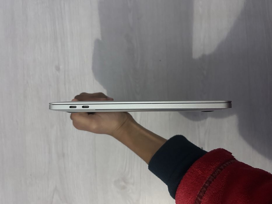 MacBook Pro touch bar 2017