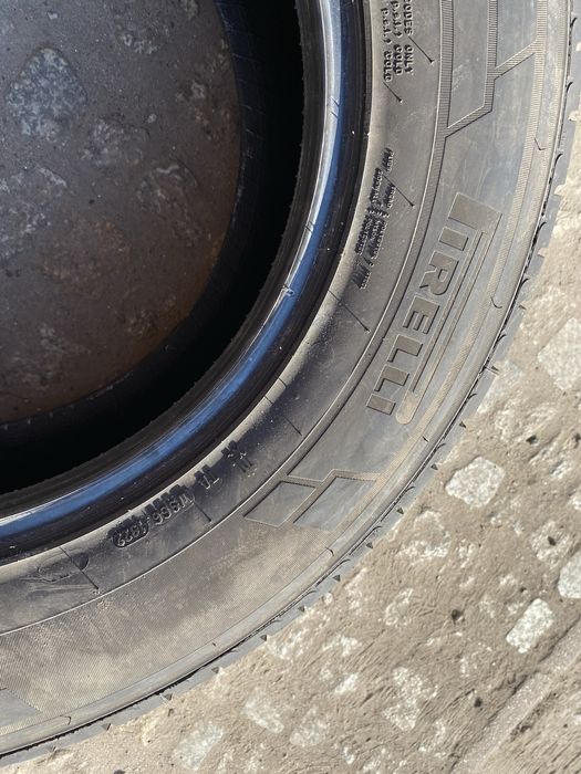 Jedna Opona 235/65R16C 115/113R FR Pirelli Carrier All Season 22rok8mm