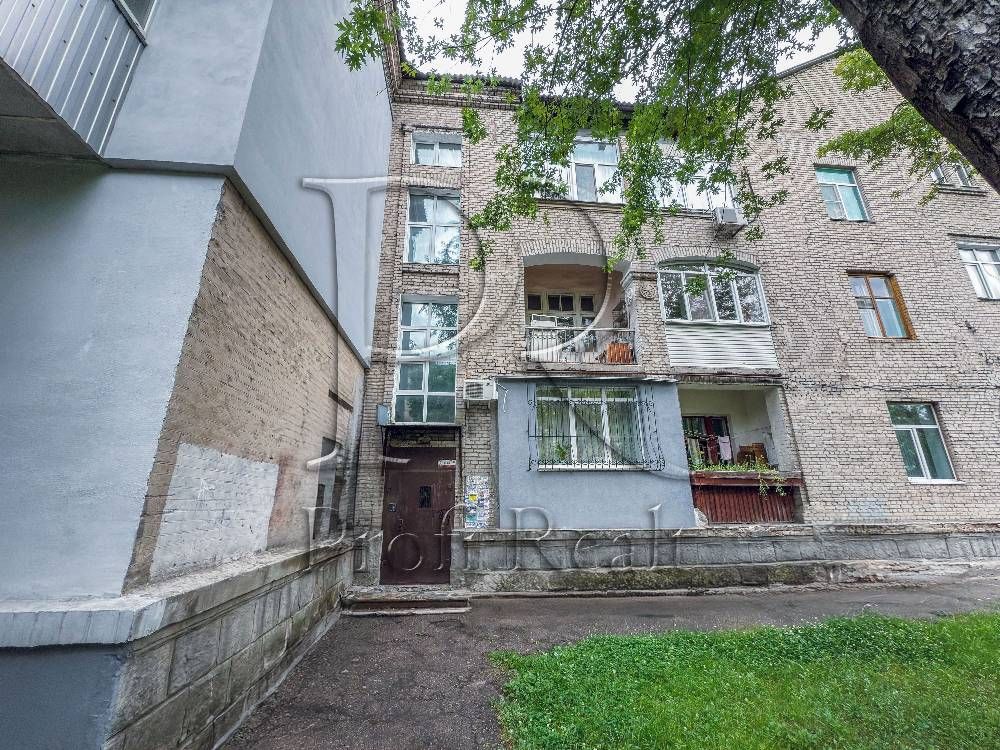 Продаж 2 к кв Попудренко 18а/Соцмістг/метро Дарниця