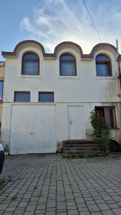 Продається будинок м.Луцьк в районі старе місто