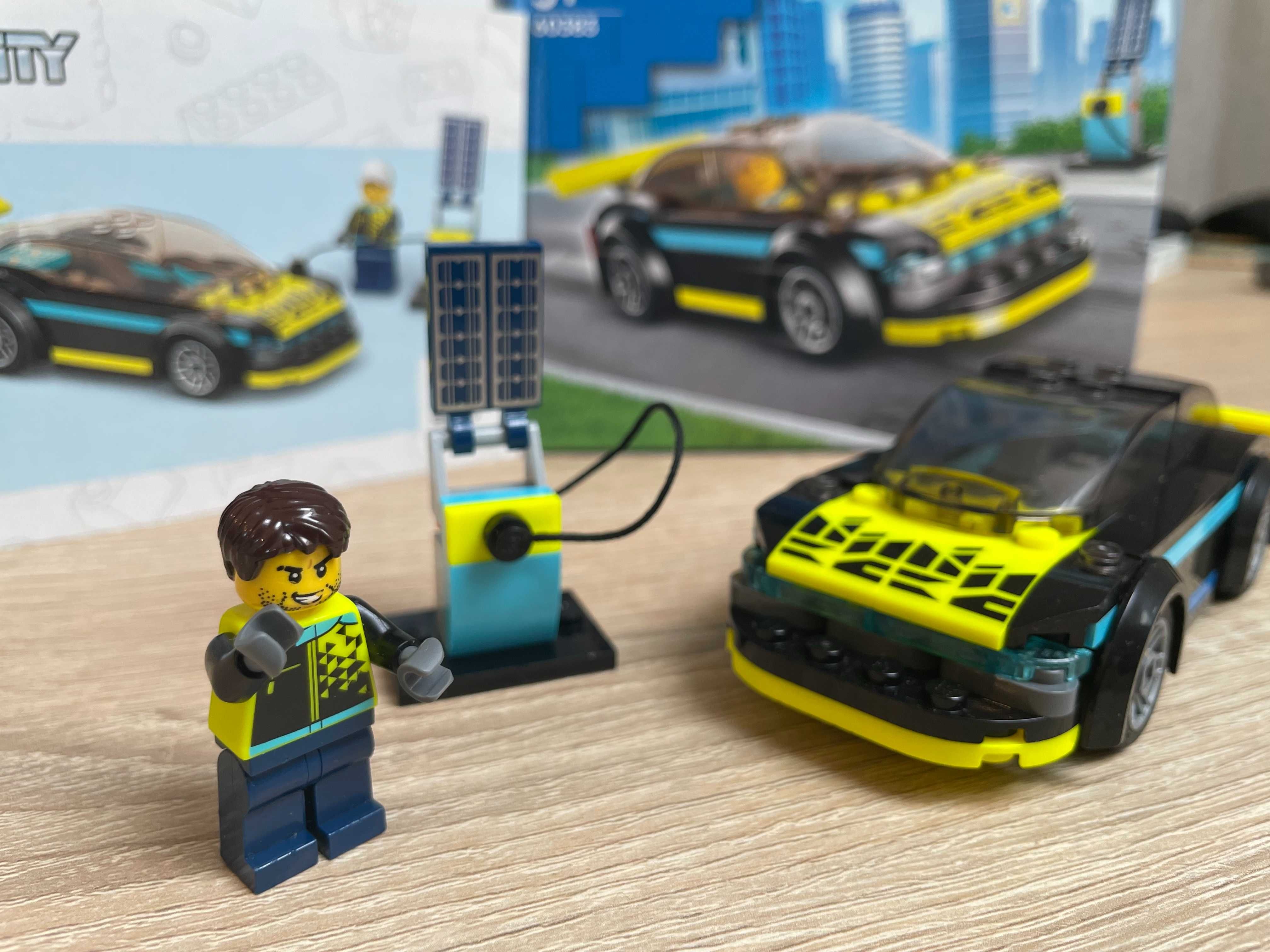 Lego City 60335 Авто/ЖД станція