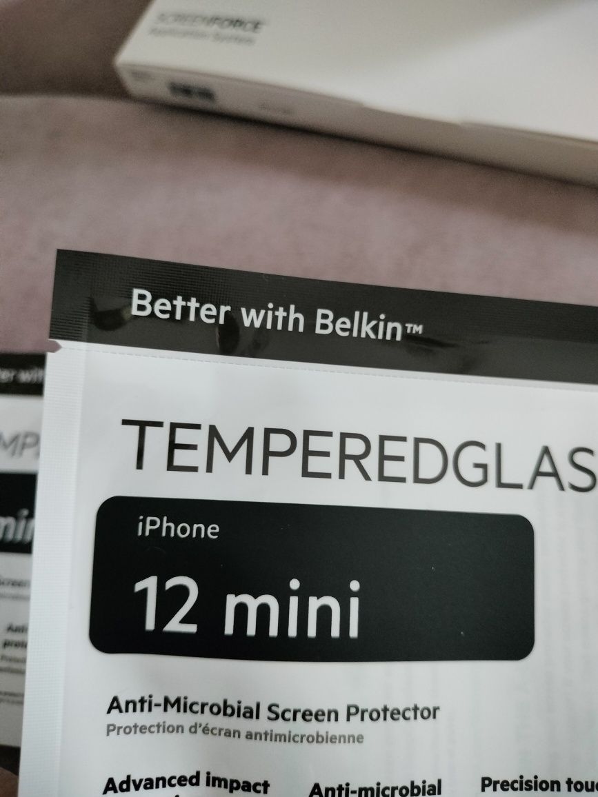 Szkło hartowane Belkin iphone 12, 13 mini