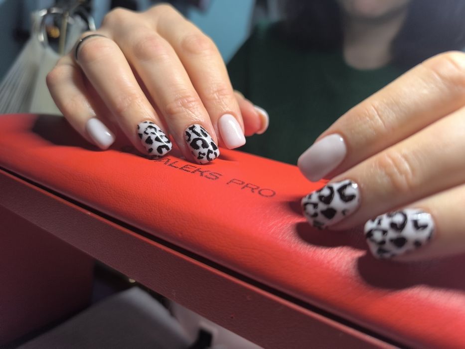 Маникюр педикюр. Ищу модель на маникюр, Салтовка 603 микрорайон