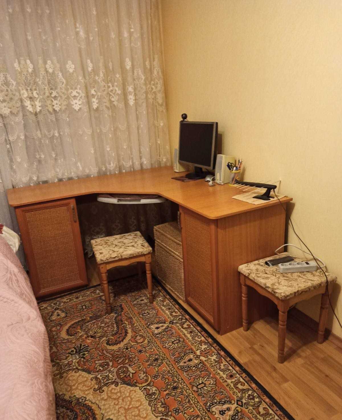 Продаж гарної 3-х кімнатної квартири по вул. Г. Момота.
