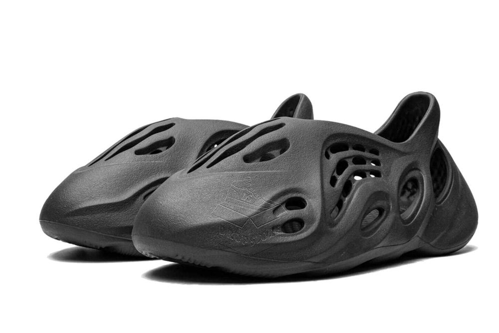 Adidas YEEZY FOAM RUNNER Onyx / HP8739