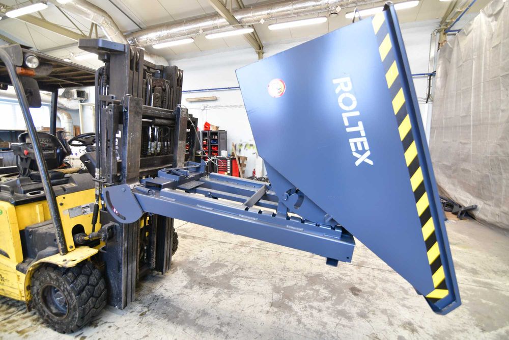 Kontener / Kontener samowyładowczy / Pojemnik metalowy 600L