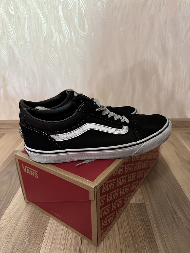 Кросівки оригінал New Balance