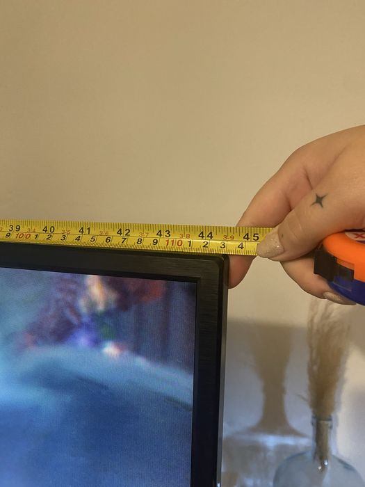 Televisão NEVIR 113x66cm 50’