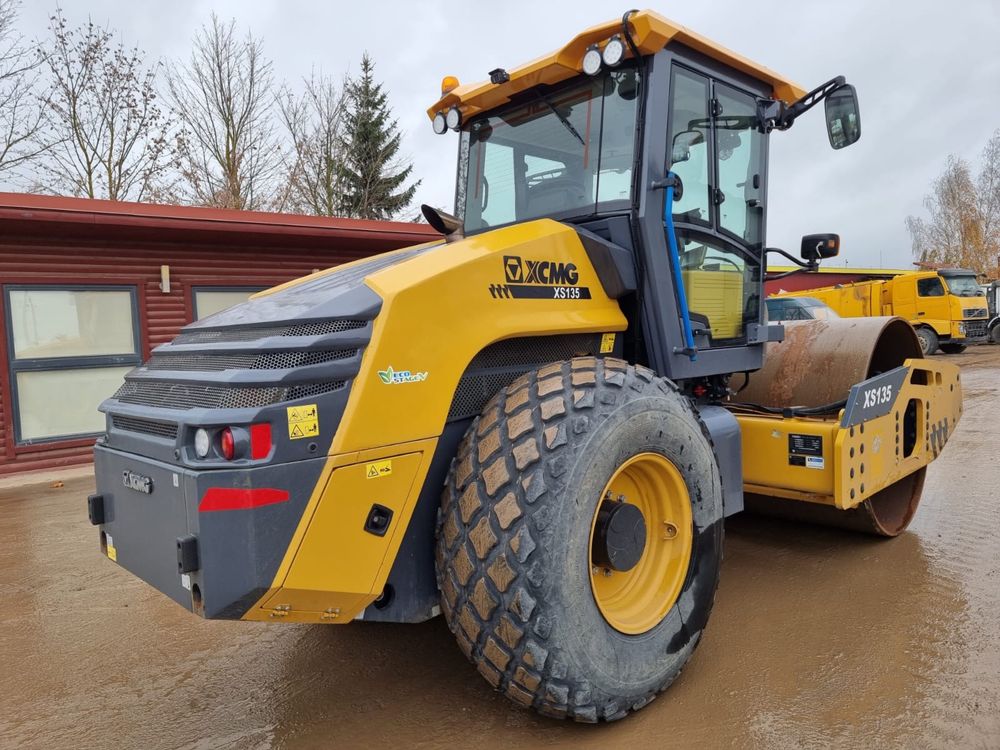 Продам каток XCMG - XS 135 , 2024 , новый