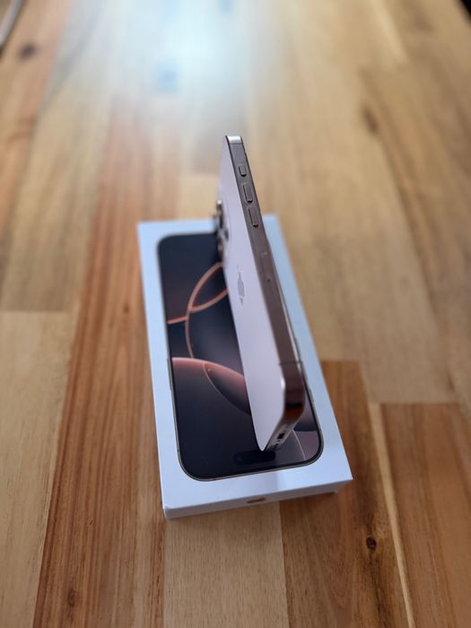 iPhone 16 PRO 256GB Złoty IDEALNY Gratisy ETUI