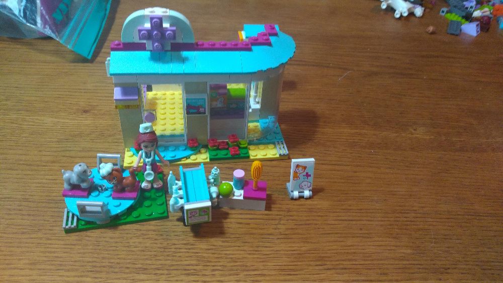 Lego Friends Lecznica dla zwierząt 41085