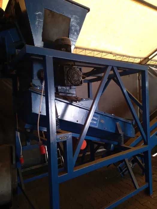 Podajnik/separator/kruszarka