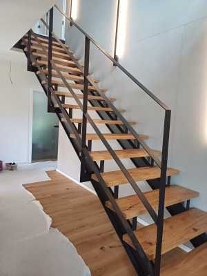 Stopnie dębowe.Grubość 38/40 mm.