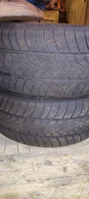 Зимние шины 225/45/R17 triangle практически в новом состоянии!